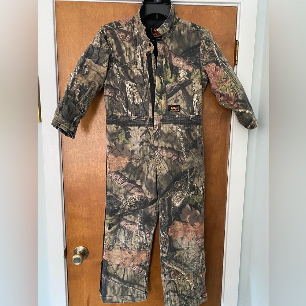 Walls Mossy Oak youth coveralls size medium 10/12.
